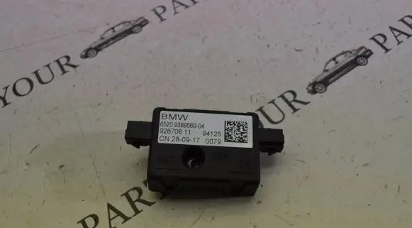 BMW X3 G01 Aerial antenna amplifier 9389560