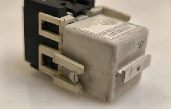 BMW 5 E39 Other relay V23134C52X90 1263 1729004