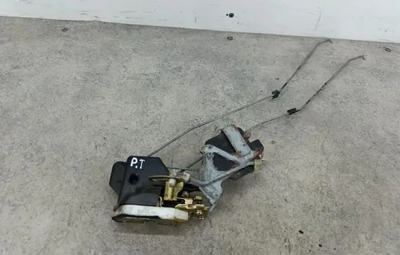 Mitsubishi Outlander Rear door lock MR349288
