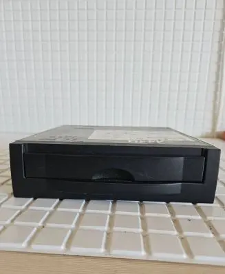 Volvo XC90 CD/DVD changer 31310241