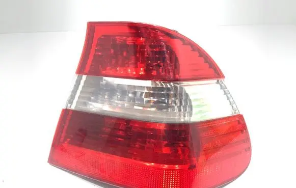 BMW 3 E46 Rear/tail lights 6910532