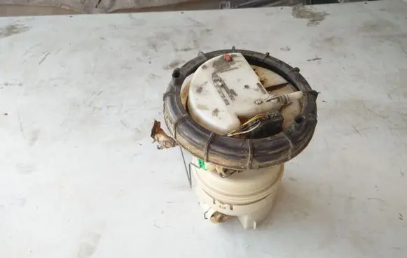 Peugeot 307 In-tank fuel pump 9632372080