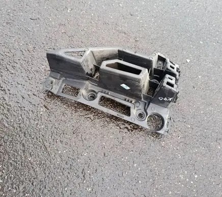 Peugeot 3008 II Rear bumper mounting bracket 9810591580