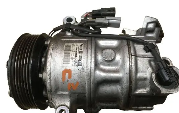 Renault Megane IV Air conditioning (A/C) compressor (pump) 926002410R 1809303904