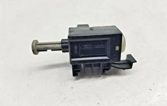 Clutch pedal sensor