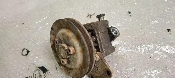 Audi 80 90 S2 B4 Power steering pump 050145155A