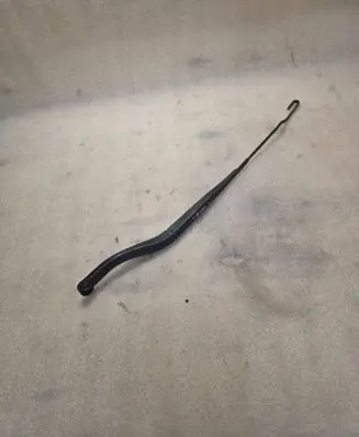 Opel Vectra C Front wiper blade arm 