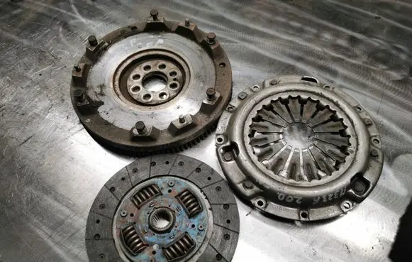 Mazda 323 F Clutch set kit