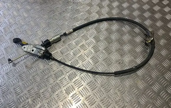 Volvo S60 Gear shift cable linkage 9176496