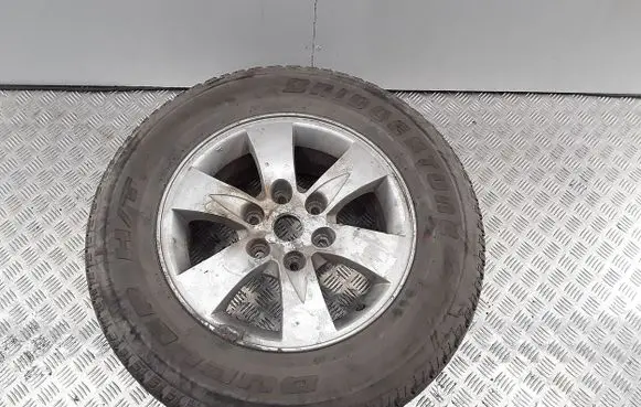 Mitsubishi L200 R17 alloy rim 