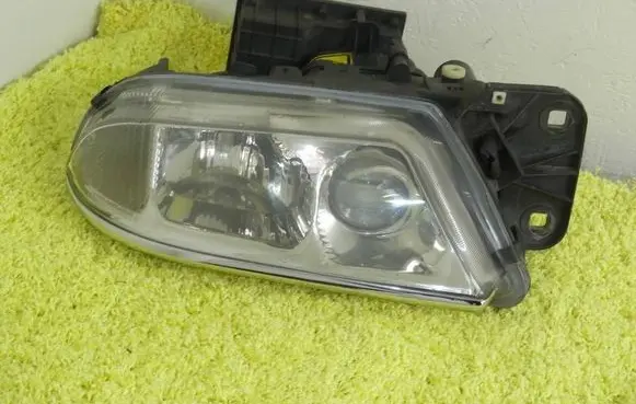 Alfa Romeo 166 Headlight/headlamp 60955910