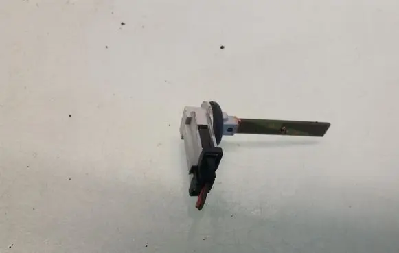 Mercedes-Benz R W251 Interior temperature sensor A1638300272