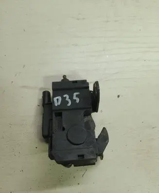 Mercedes-Benz C W204 Engine bonnet/hood lock/catch 2048703158 20465306