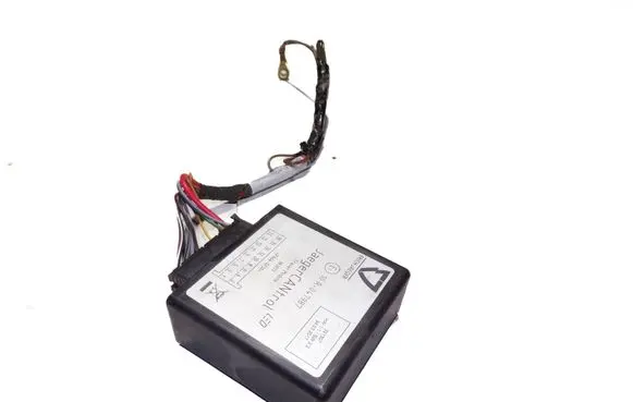 Volkswagen Jetta VI Tow bar trailer control unit/module 