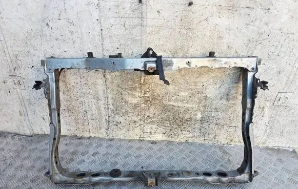 Toyota Auris E180 Other engine bay part 20892