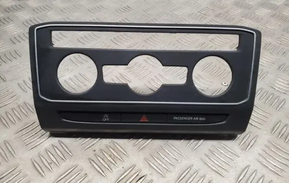 Volkswagen Atlas Climate control/heater control trim 3CN863042D 3CN927132E