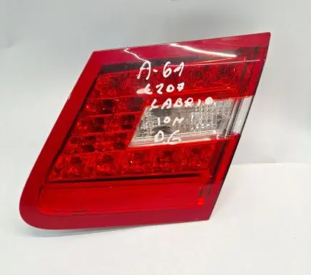 Mercedes-Benz E W212 Tailgate rear/tail lights