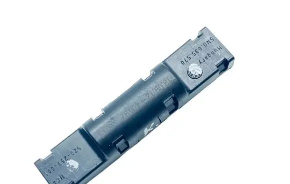 Volkswagen Golf VII Aerial antenna filter 5N0035570