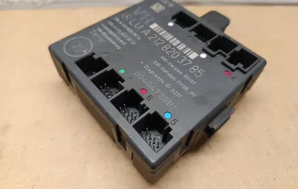Mercedes-Benz E W212 Door control unit/module A2128203785 A2128203826 A2124423032