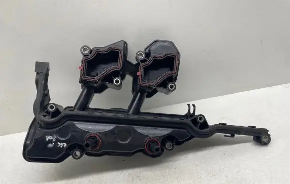 Renault Laguna III Rocker cam cover 8200673395