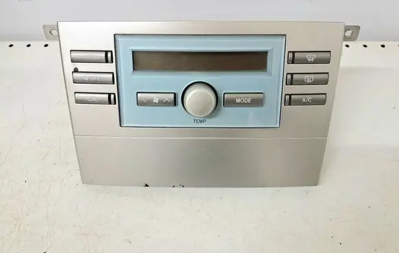 Toyota Corolla Verso AR10 Climate control unit 559000F030