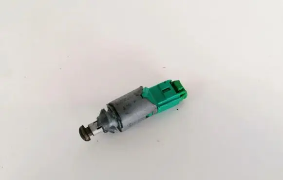 Clutch pedal sensor