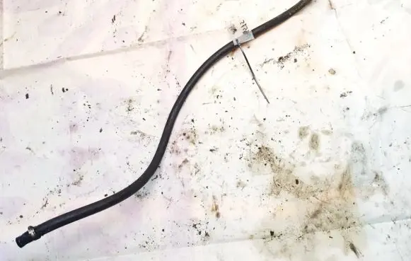 Volkswagen PASSAT B5.5 Power steering hose/pipe/line
