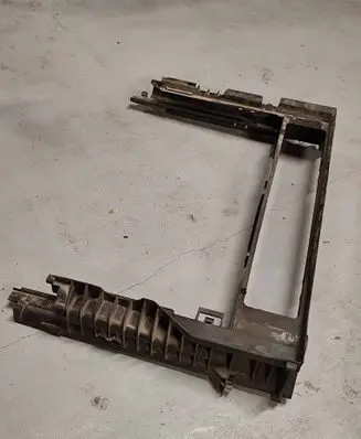 BMW 5 E60 E61 Radiator support slam panel 7787443