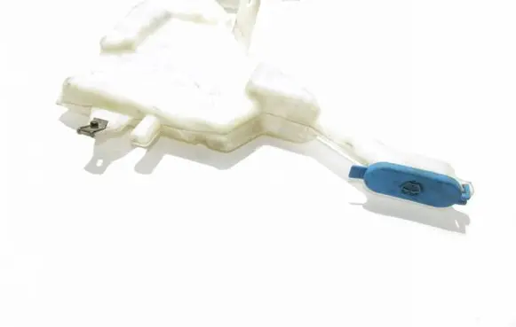 Windshield washer fluid reservoir/tank