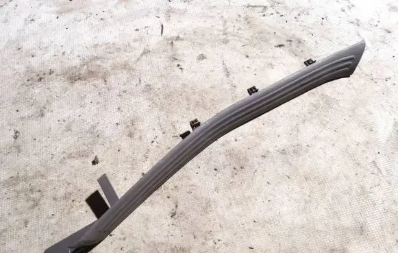 Ford Focus Front sill trim cover 98ab132