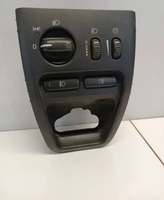 Volvo XC90 Light switch 8685452 MC082100