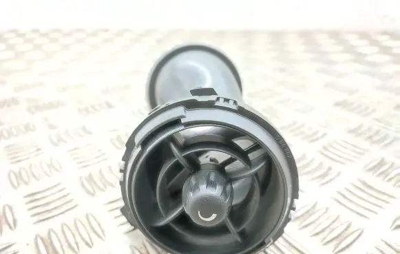 Mini One - Cooper Clubman R55 Dash center air vent grill