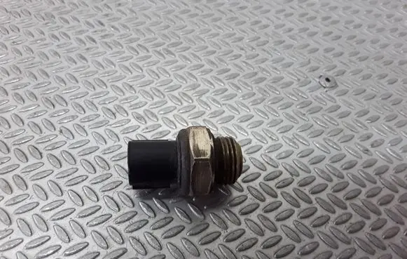 Coolant temperature sensor