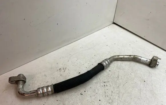 BMW i3 Air conditioning (A/C) pipe/hose 9291149