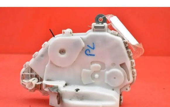Honda Civic Front door lock 