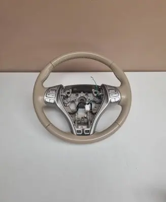 Nissan X-Trail T32 Steering wheel 920A