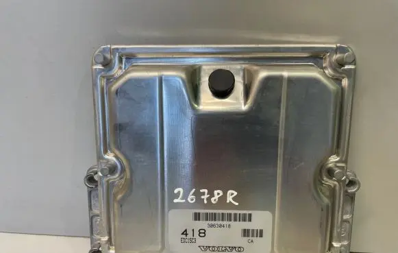Volvo S40, V40 Engine control unit/module 30630418 0281011087