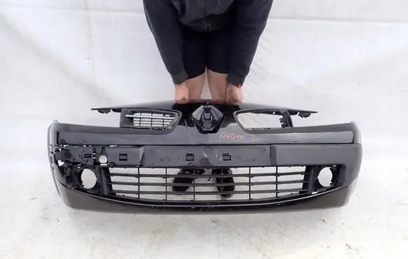 Renault Megane II Front bumper 8200484322