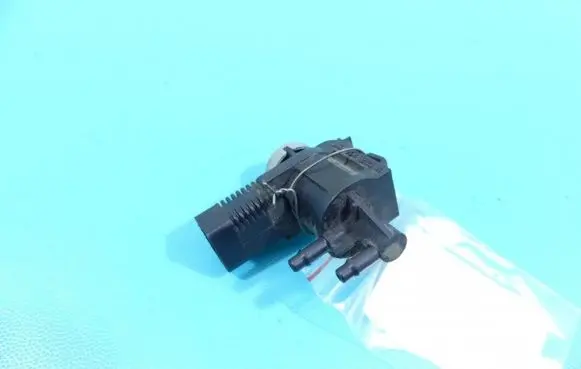 Volkswagen Caddy Turbo solenoid valve 1K0906283A IMPRK1327887