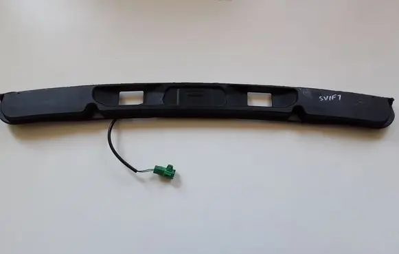 Suzuki Swift II Tailgate trim 8394168L3