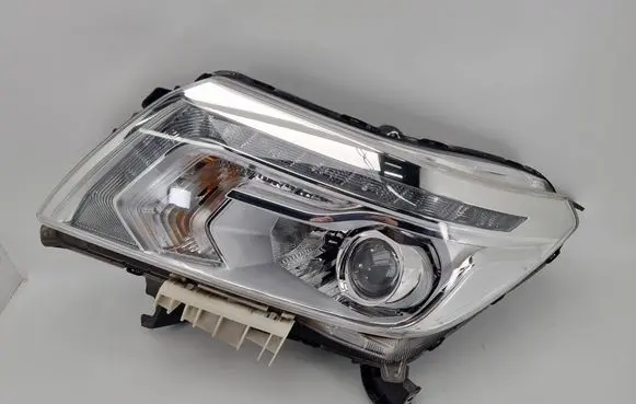 Nissan Navara D23 Headlight/headlamp NAVARAD23