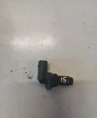 Volvo V40 Camshaft position sensor 31272689