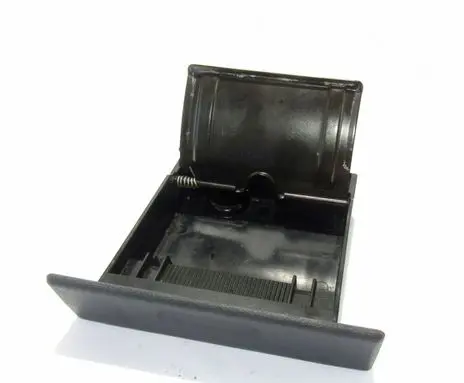 Nissan Primera Car ashtray