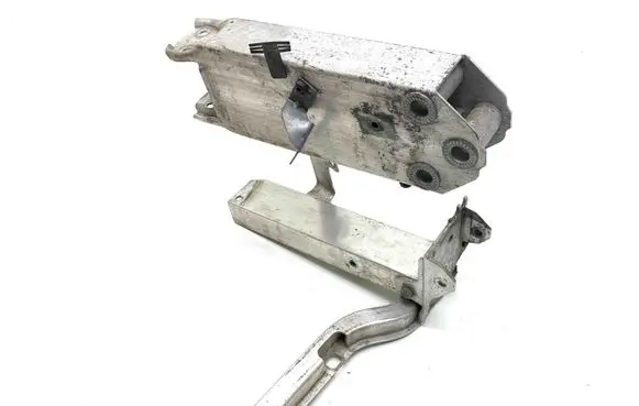 BMW 7 F01 F02 F03 F04 Front bumper shock/impact absorber 0083CH8584 7273399