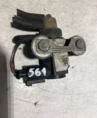 Volkswagen Golf V Vacuum valve 1K0906627A 08T007 70086800