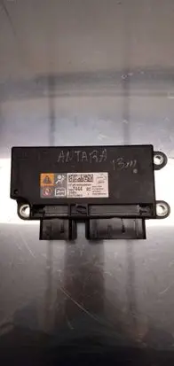 Opel Antara Airbag control unit/module 13587444