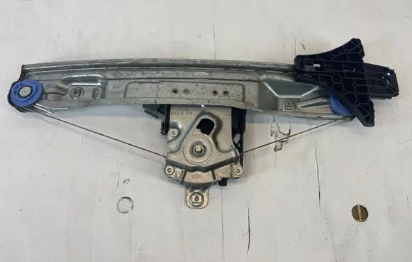 Opel Insignia A Rear door window regulator with motor 13302442