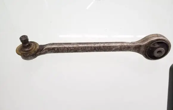 Volkswagen PASSAT B5 Front control arm 8D0407508E