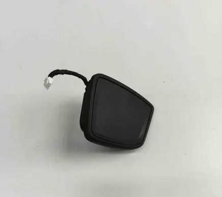 Audi A5 Steering wheel buttons/switches 82A951523J