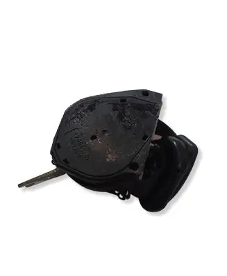 Volkswagen Golf IV Front seatbelt 1H0857737